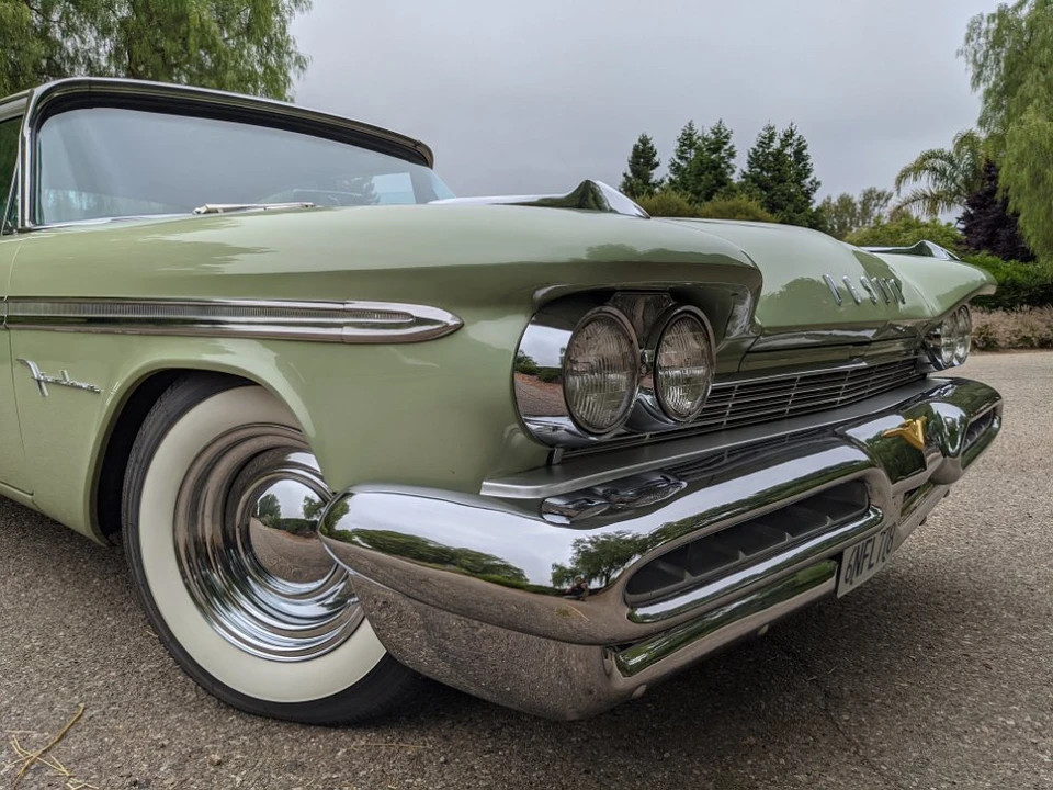 1959 DeSoto Firedome - Image 18 of 31