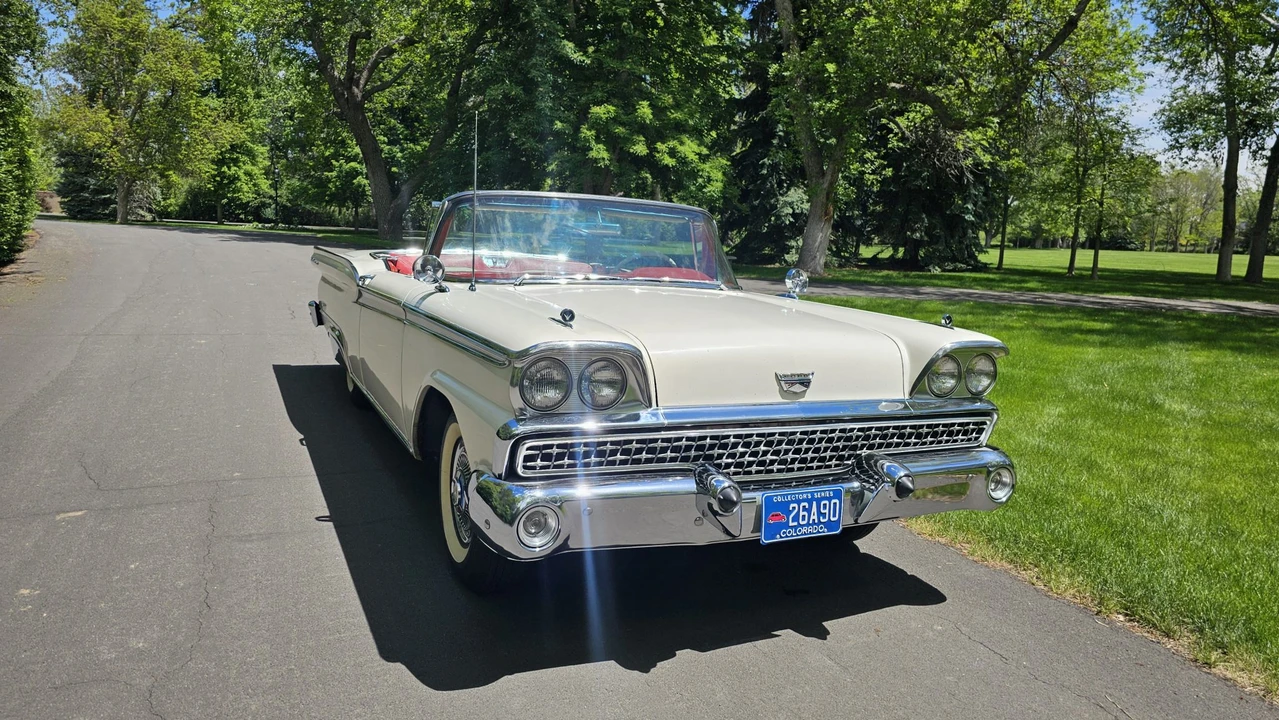 1959 Ford - Image 20 of 31