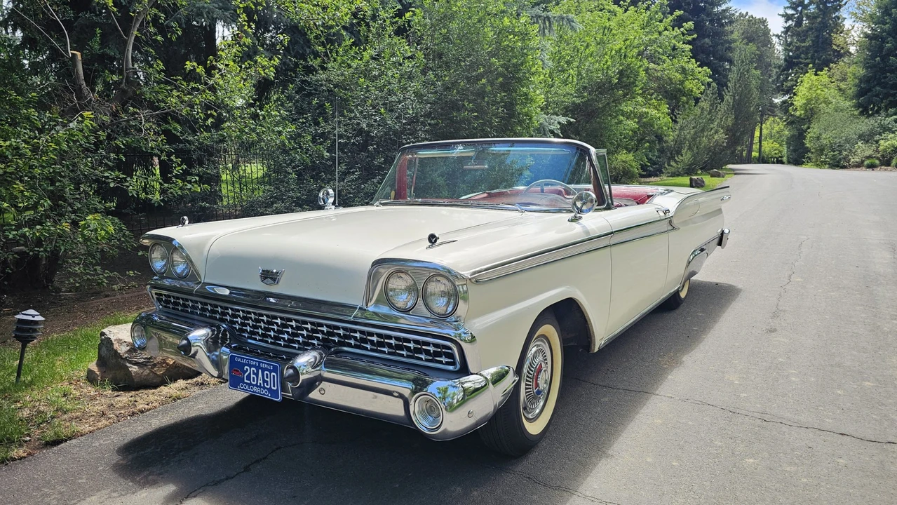 1959 Ford - Image 2 of 31