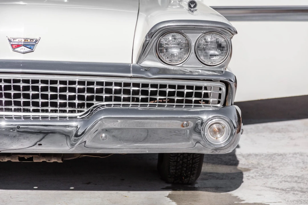 1959 Ford Galaxie 1st Gen - Image 25 of 31