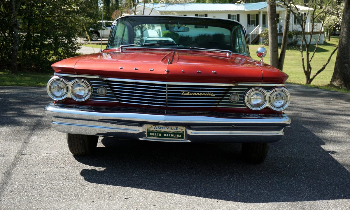 1960 Pontiac Bonneville 1st Gen - Image 6 of 31