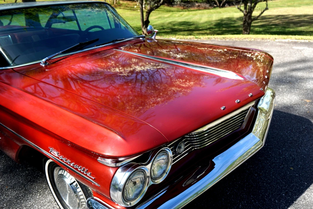 1960 Pontiac Bonneville 1st Gen - Image 26 of 31