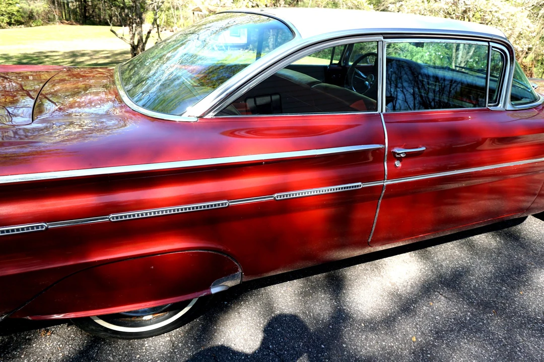 1960 Pontiac Bonneville 1st Gen - Image 29 of 31