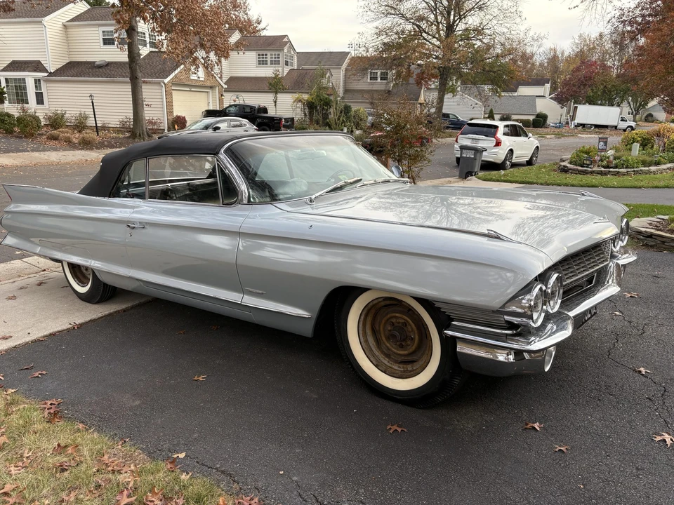 1961 Cadillac Series 62 6th Gen - Image 28 of 31
