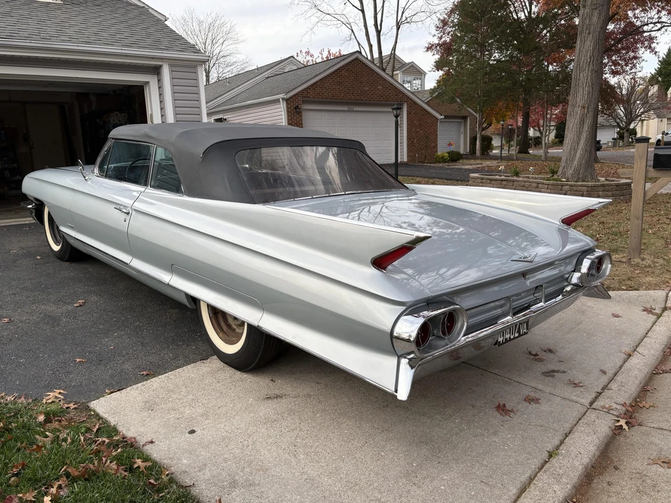 1961 Cadillac Series 62 6th Gen - Image 15 of 31