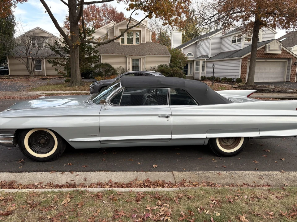 1961 Cadillac Series 62 6th Gen - Image 12 of 31