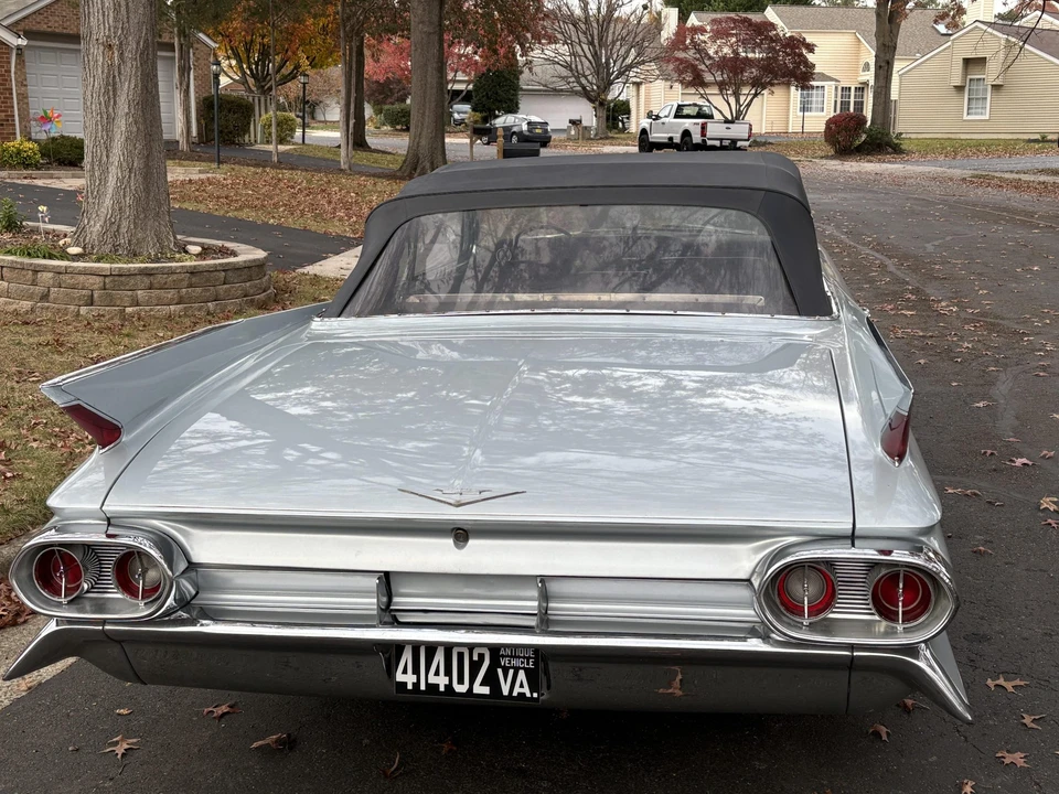 1961 Cadillac Series 62 6th Gen - Image 21 of 31
