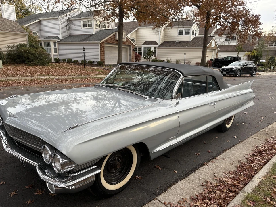 1961 Cadillac Series 62 6th Gen - Image 5 of 31