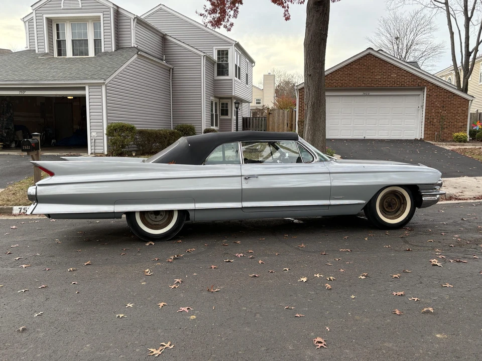 1961 Cadillac Series 62 6th Gen - Image 27 of 31