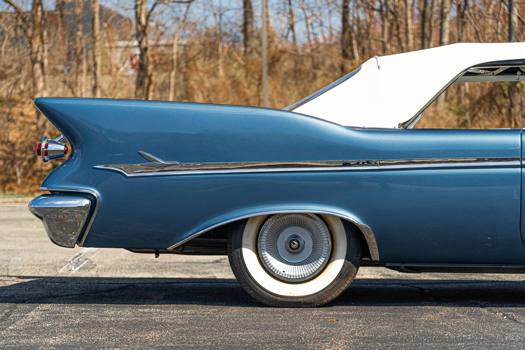 1961 Chrysler Imperial 2nd Gen - Image 29 of 31