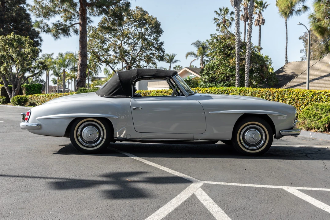 1961 Mercedes-Benz 190 SL - Image 18 of 31