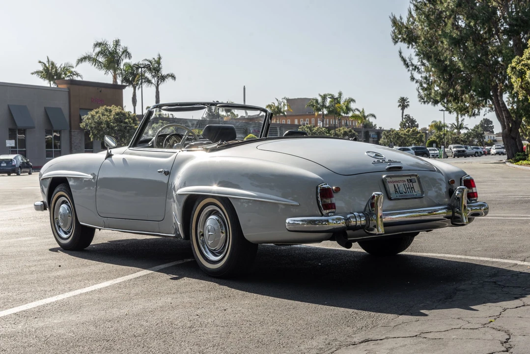 1961 Mercedes-Benz 190 SL - Image 4 of 31