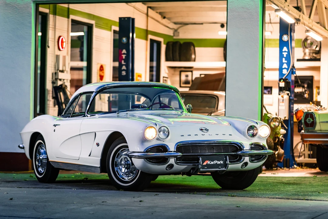 1962 Chevrolet Corvette C1 - Image 16 of 31