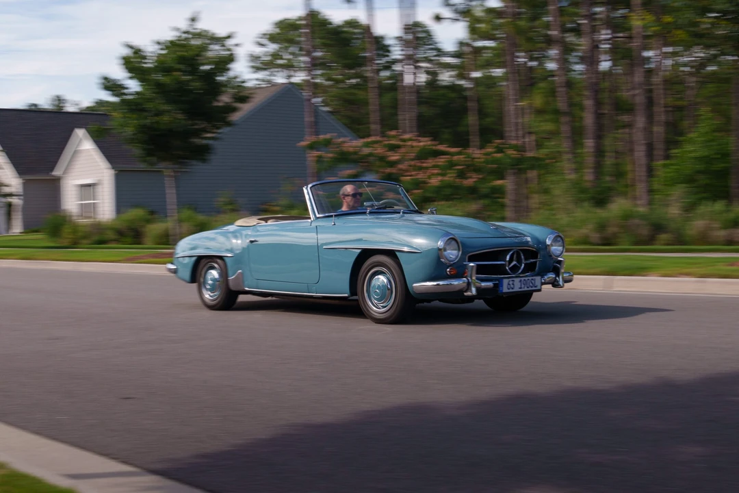 1963 Mercedes-Benz 190 SL - Image 10 of 31