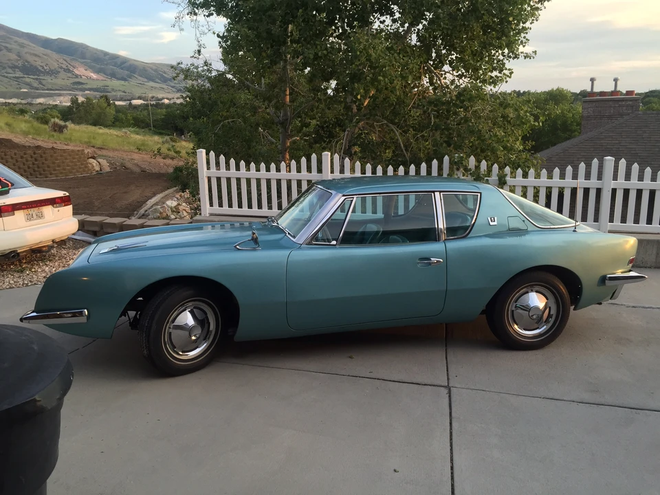 1963 Studebaker Avanti - Image 9 of 31