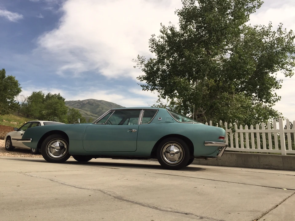 1963 Studebaker Avanti - Image 10 of 31