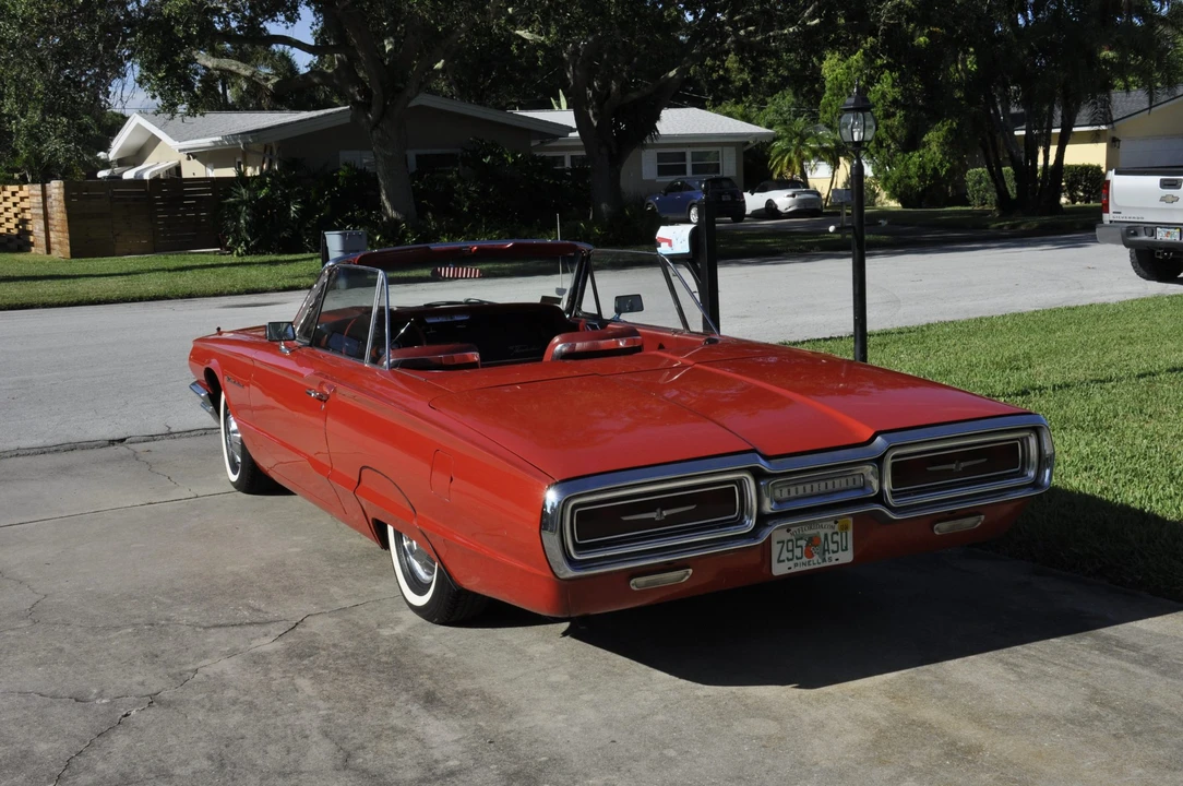 1964 Ford Thunderbird 4th Gen - Image 7 of 31