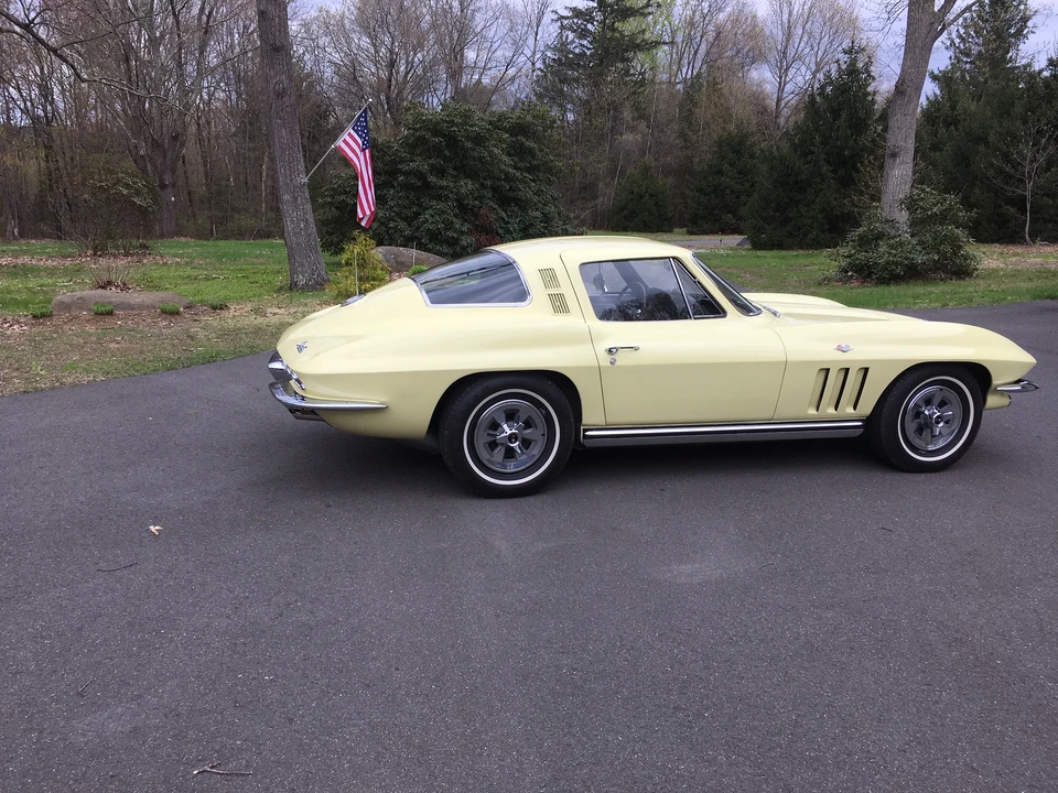 1965 Chevrolet Corvette C2 - Image 7 of 31