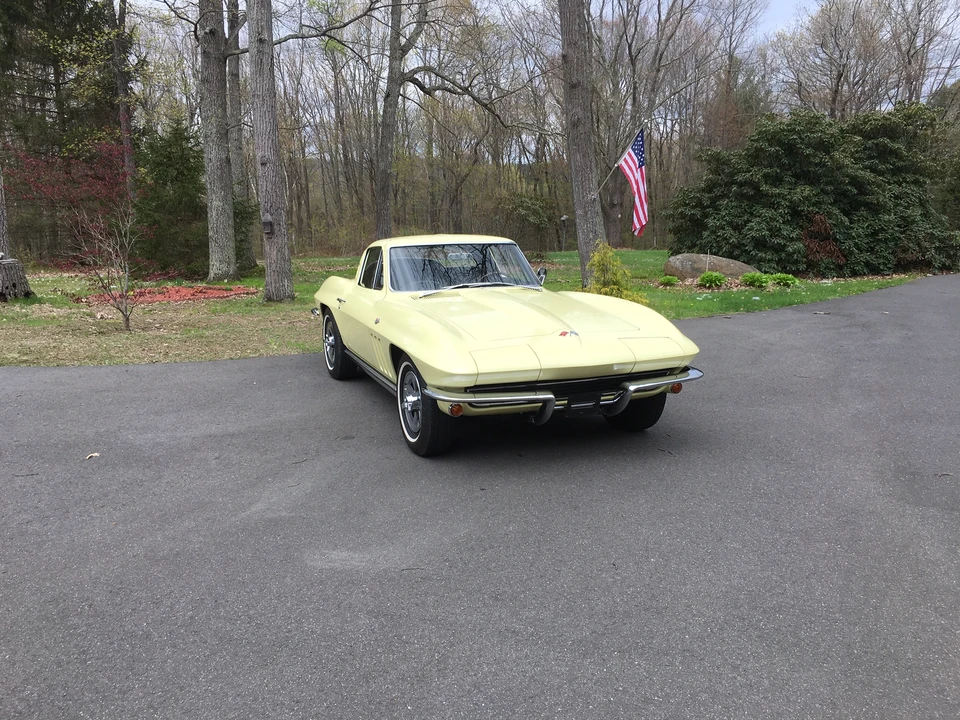 1965 Chevrolet Corvette C2 - Image 27 of 31