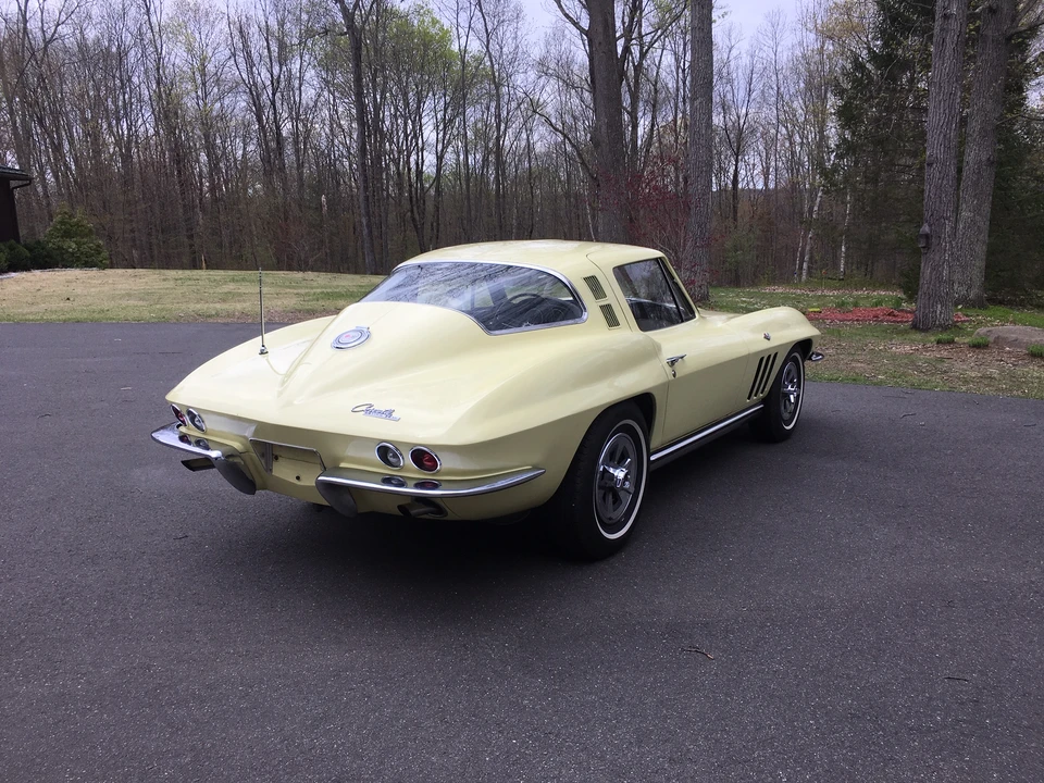 1965 Chevrolet Corvette C2 - Image 9 of 31