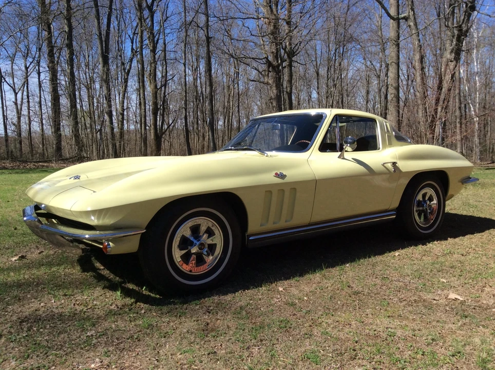 1965 Chevrolet Corvette C2 - Image 31 of 31