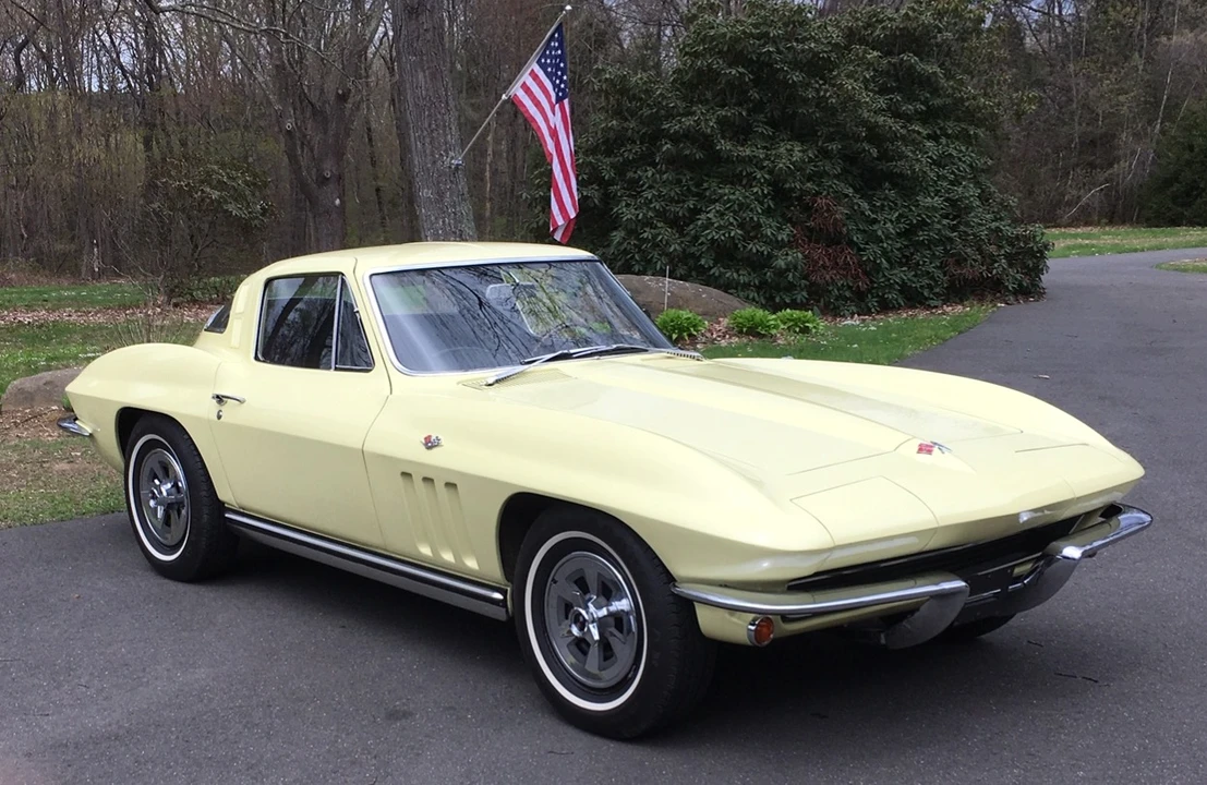 1965 Chevrolet Corvette C2 - Image 26 of 31