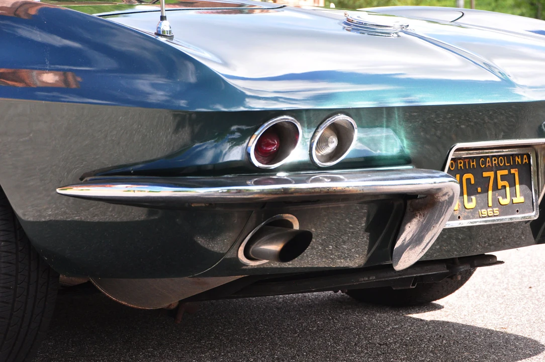 1965 Chevrolet Corvette C2 - Image 27 of 31