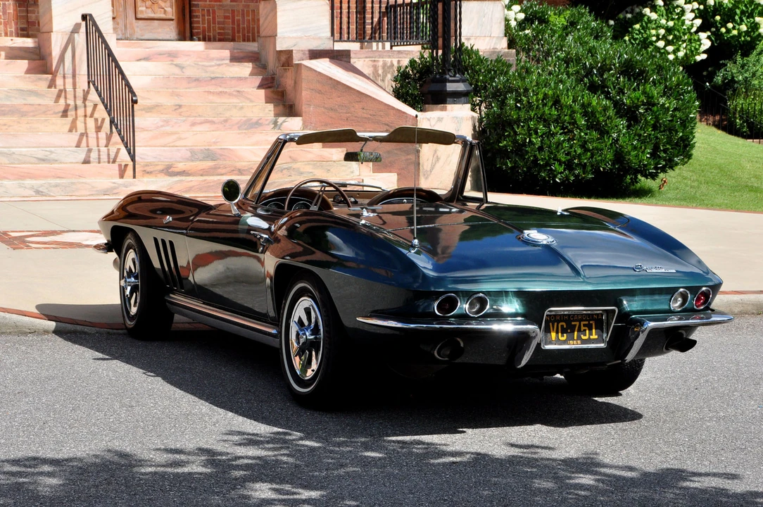 1965 Chevrolet Corvette C2 - Image 5 of 31