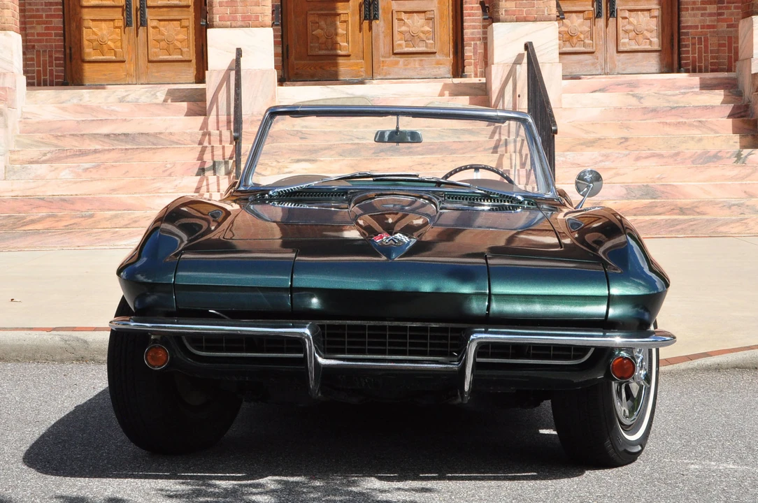 1965 Chevrolet Corvette C2 - Image 12 of 31