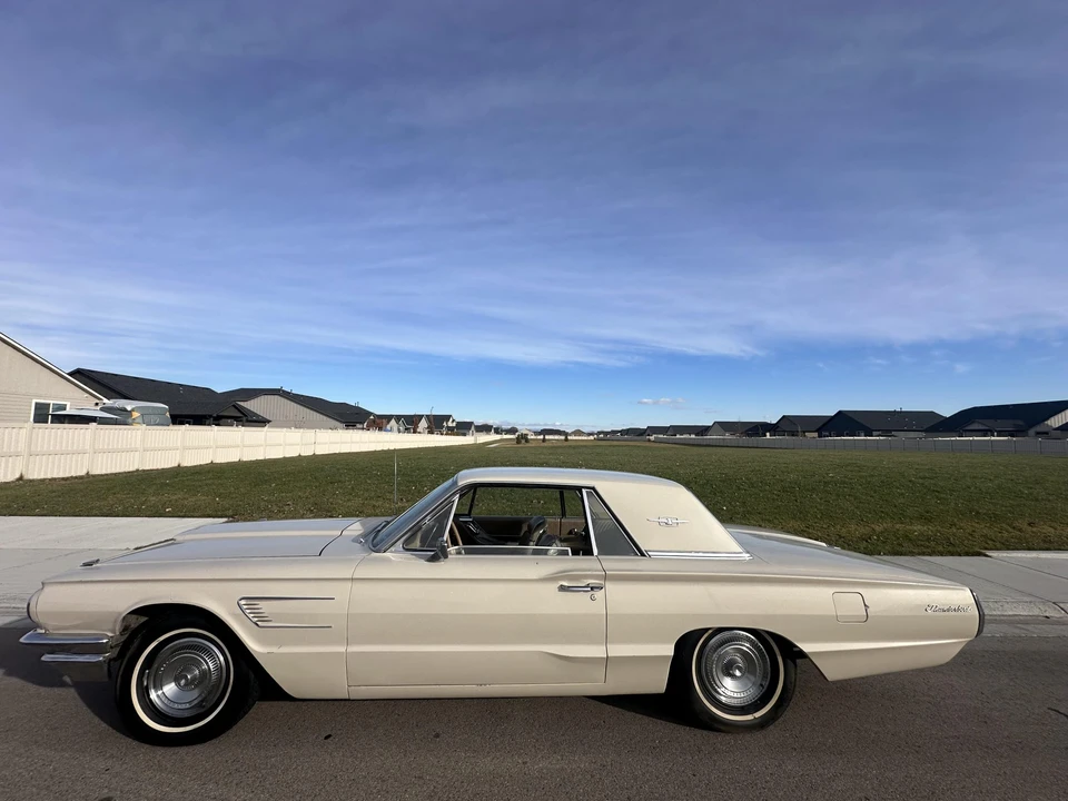 1965 Ford Thunderbird 4th Gen - Image 4 of 31