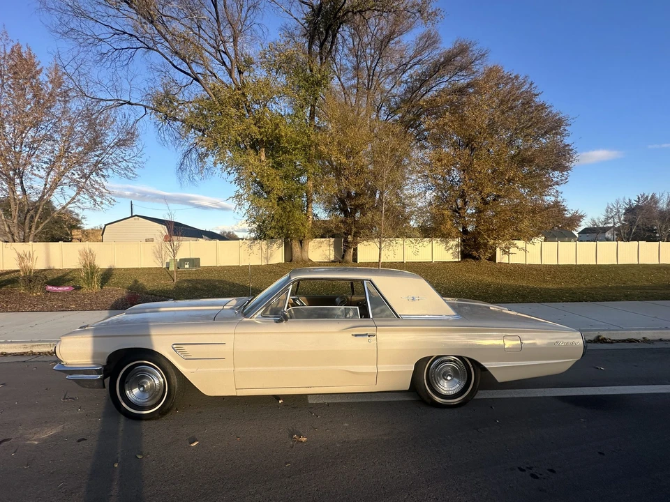1965 Ford Thunderbird 4th Gen - Image 5 of 31
