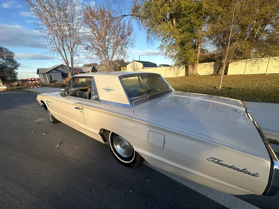 1965 Ford Thunderbird 4th Gen - Image 6 of 31