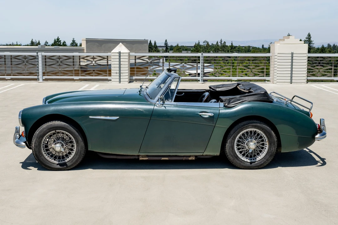 1966 Austin-Healey 3000 Mark III - Image 16 of 31