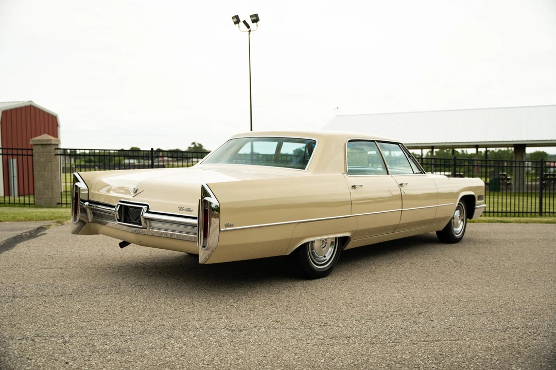 1966 Cadillac Calais - Image 6 of 31