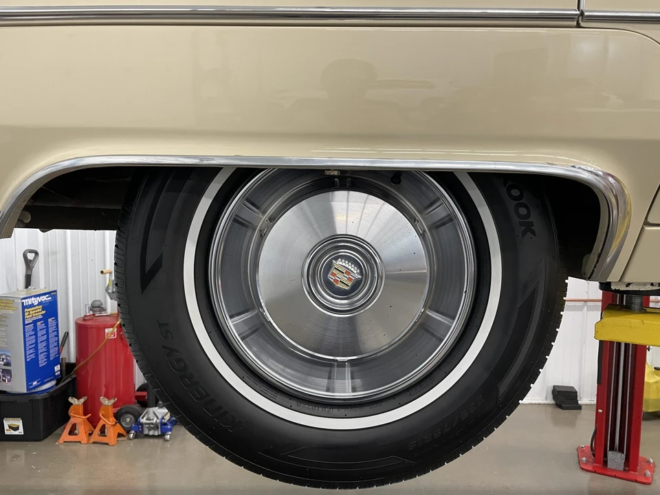 1966 Cadillac Calais - Image 31 of 31