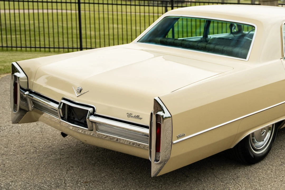 1966 Cadillac Calais - Image 14 of 31