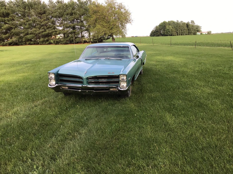 1966 Pontiac Catalina 2+2 421 - Image 2 of 31