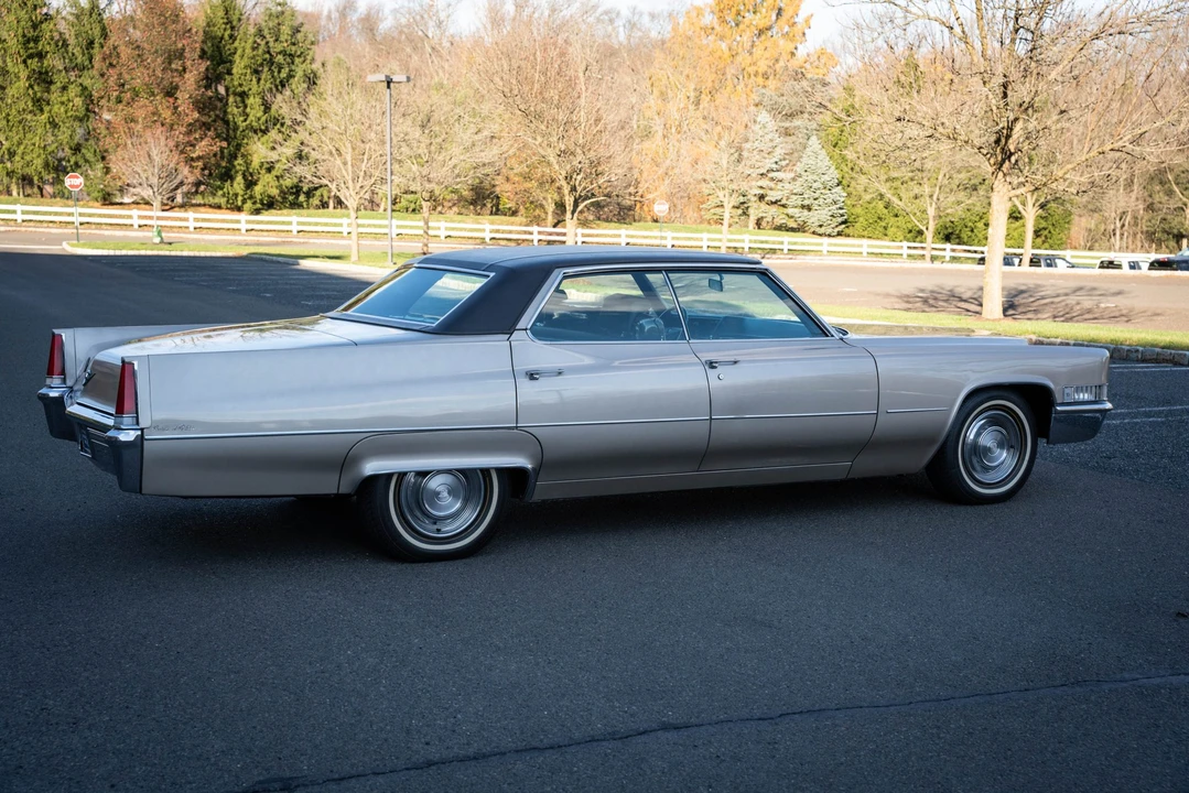 1969 Cadillac DeVille 3rd Gen - Image 25 of 31