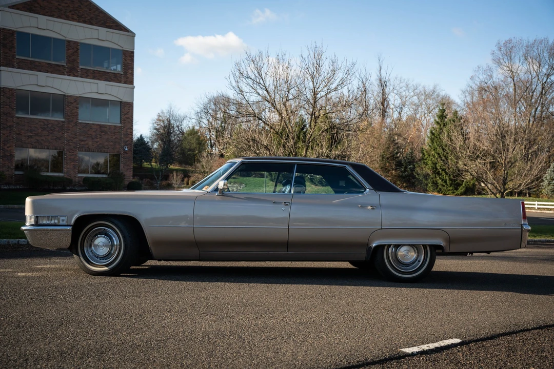 1969 Cadillac DeVille 3rd Gen - Image 8 of 31