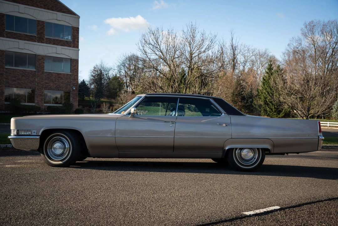 1969 Cadillac DeVille 3rd Gen - Image 9 of 31