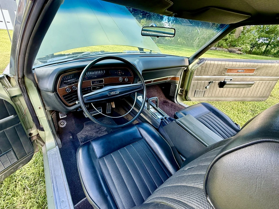 1969 Ford Galaxie 4th Gen - Image 28 of 31