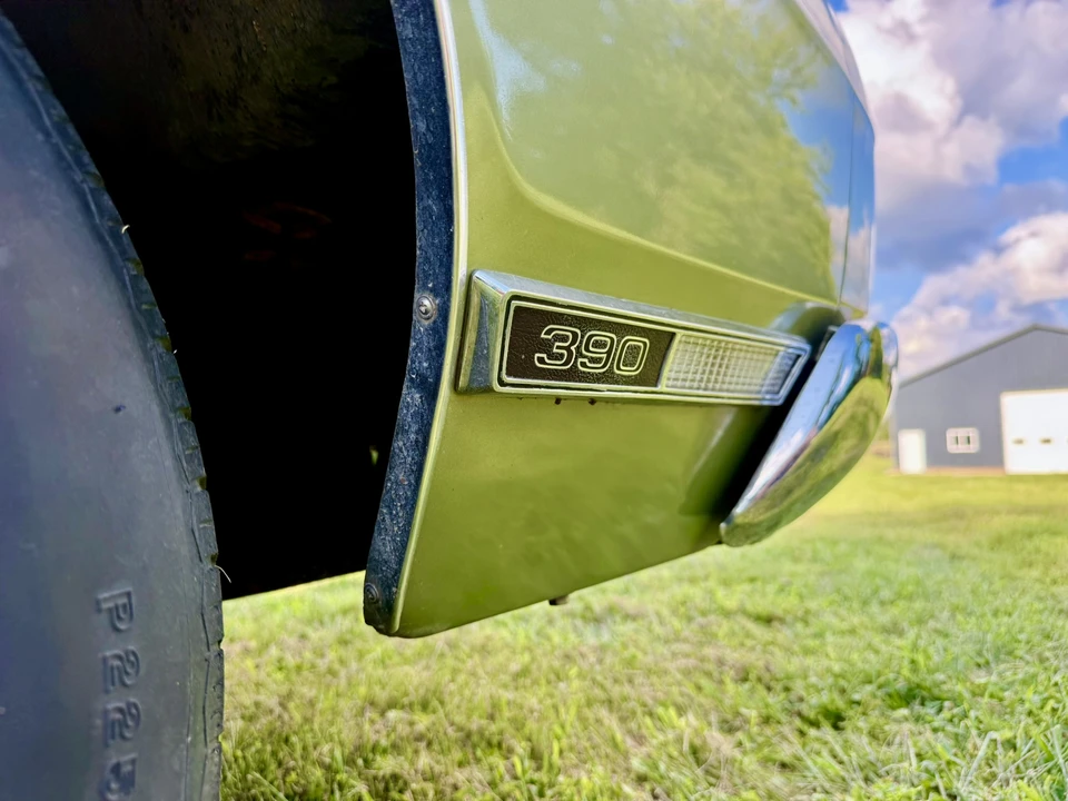 1969 Ford Galaxie 4th Gen - Image 16 of 31