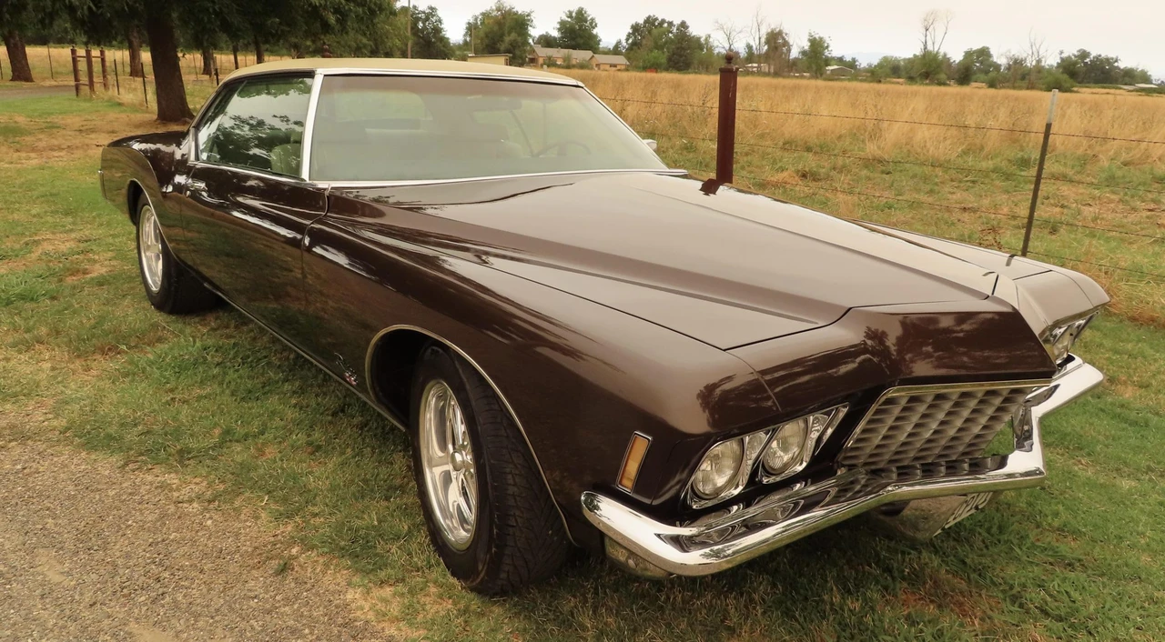 1972 Buick Riviera Boattail 3rd Gen - Image 11 of 31