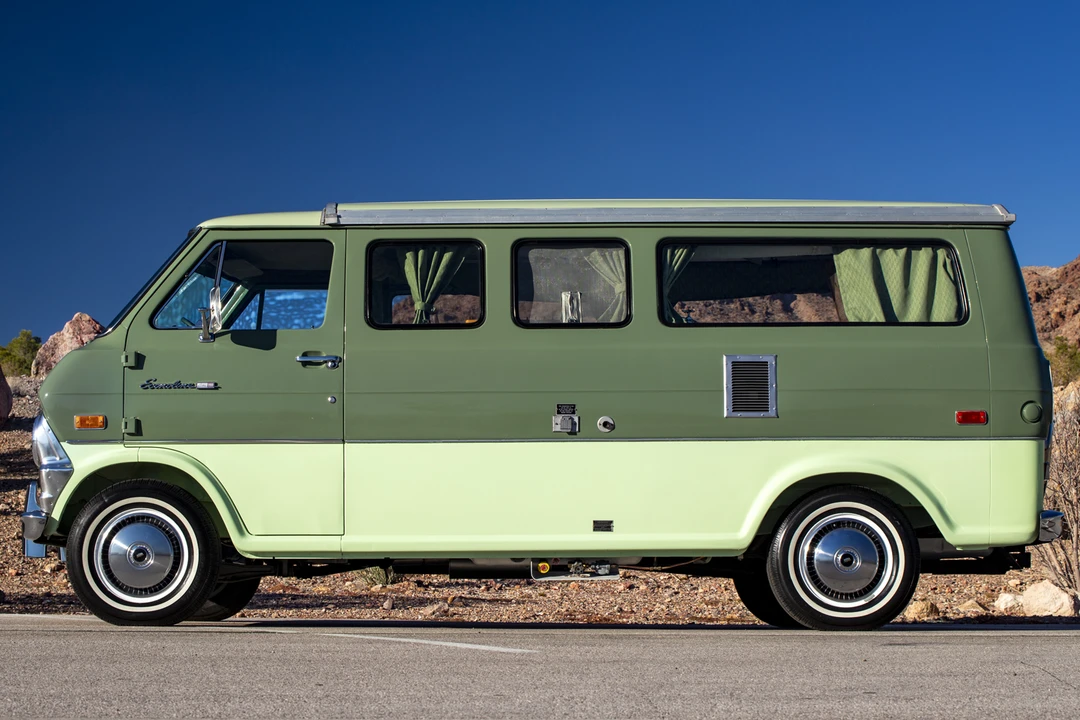 1972 Ford Econoline Van - Image 9 of 31