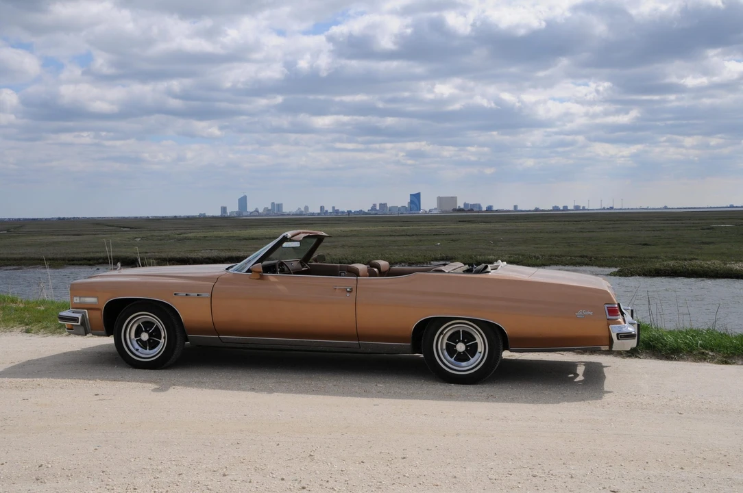 1975 Buick LeSabre - Image 9 of 31