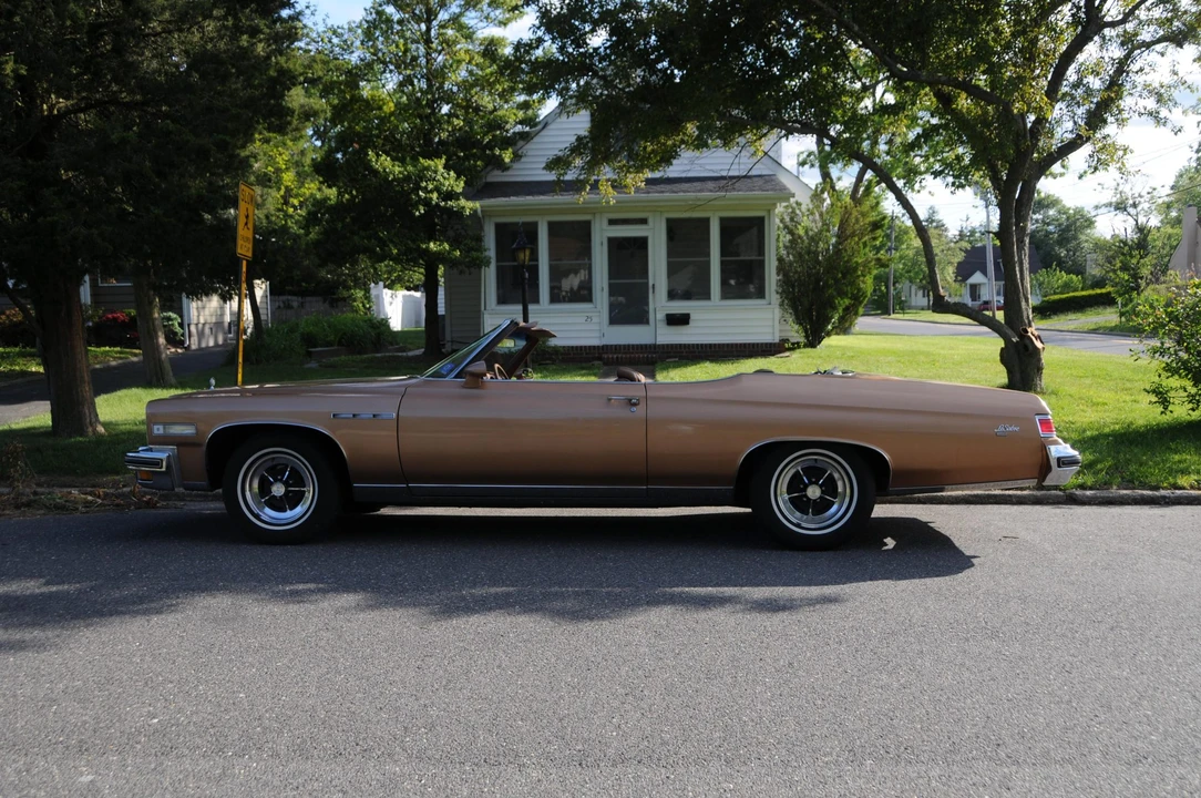 1975 Buick LeSabre - Image 11 of 31