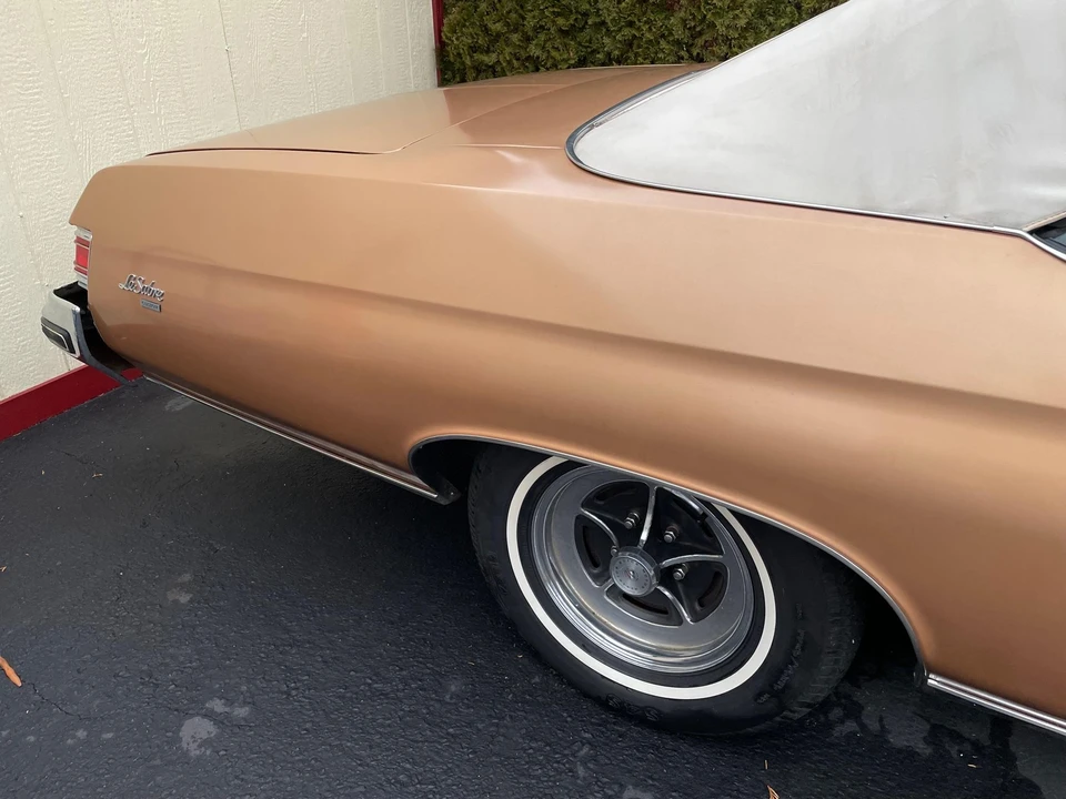 1975 Buick LeSabre - Image 25 of 31