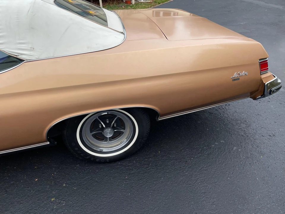 1975 Buick LeSabre - Image 26 of 31