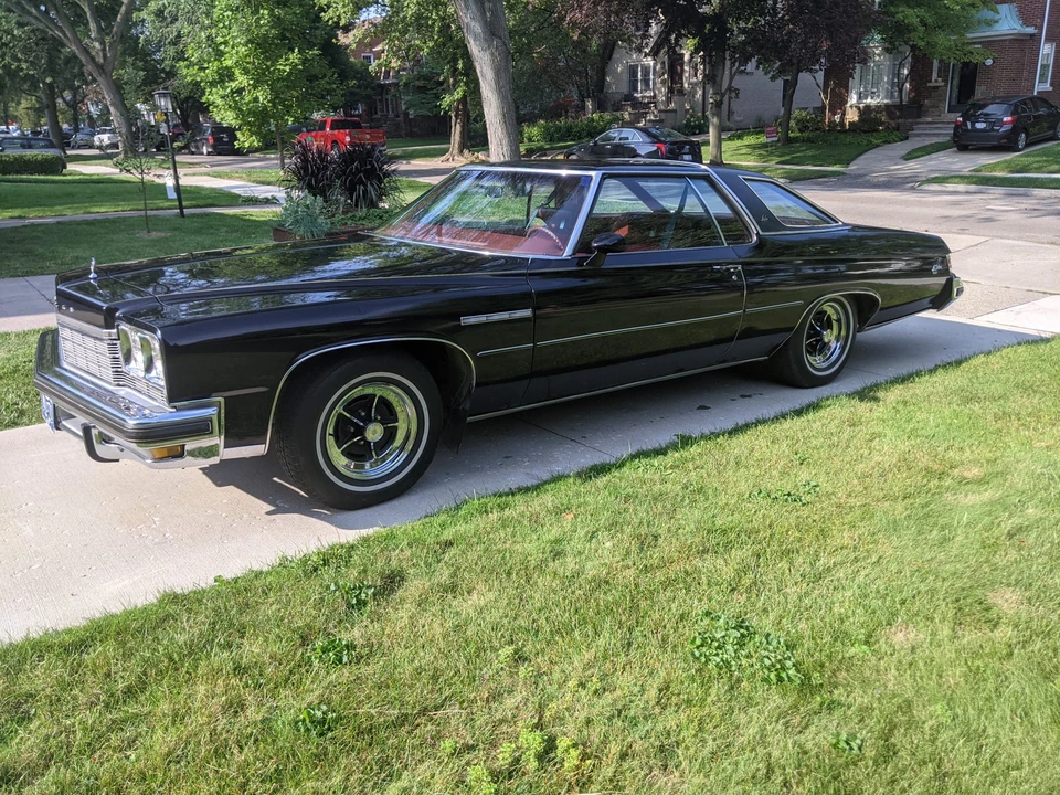 1975 Buick LeSabre - Image 3 of 31
