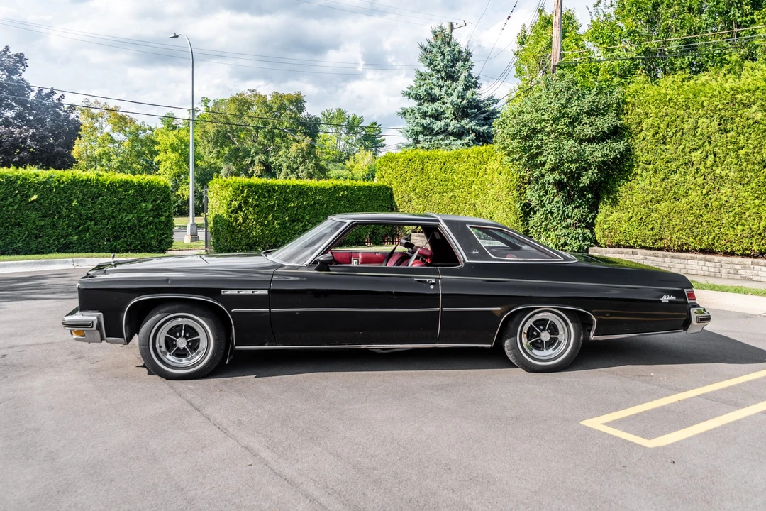 1975 Buick LeSabre - Image 4 of 31
